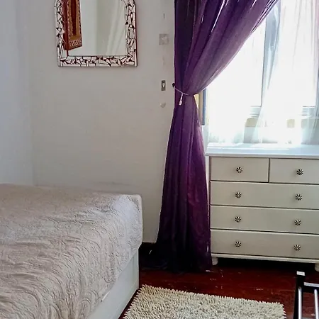 The Corner House - Charming Rustic In The Heart Of Casa vacanze *