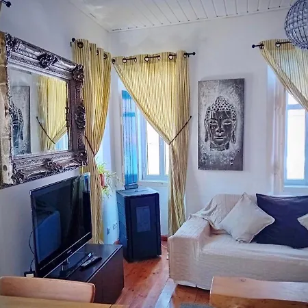 The Corner House - Charming Rustic In The Heart Of Monchique