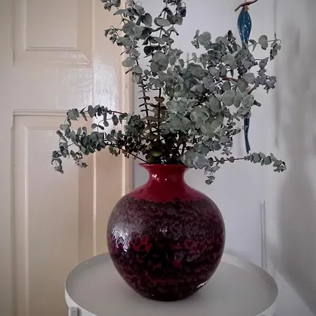 The Corner House - Charming Rustic In The Heart Of *